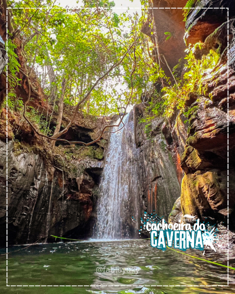 Cachoeiras Caverna e Capelão – pedracaida.com